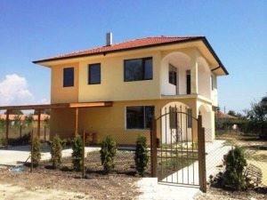 Новый Двухэтажный Дом в Болгарии у Моря