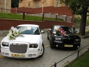 Машина на свадьбу в Уфе! Аренда автомобилей. ОЧЕНЬ НЕДОРОГО. Большие скидки на аренду свадебного автомобиля.