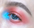 Весенний макияж: яркий акцент на внутреннем уголке глаза Скидки в РИВ ГОШ.